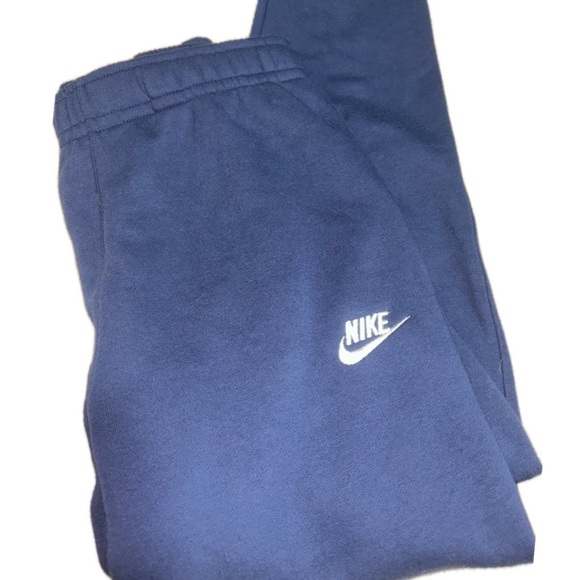 Nike Sweatpants - Picture 2 of 3